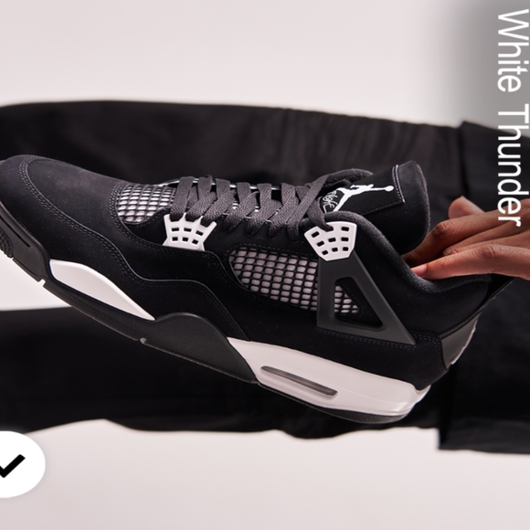 Jordan 4 white thunder - Picture 5 of 6